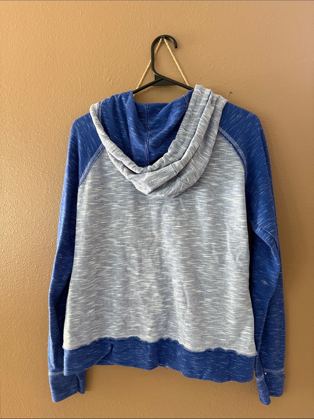 Seattle Mariners Women’s Full Zip Hoodie - Picture 4 of 4